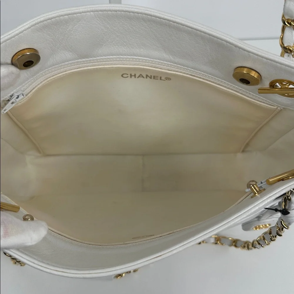 Authenticated CHANEL Quilted Shoulder Bag- White - Picture 8 of 16